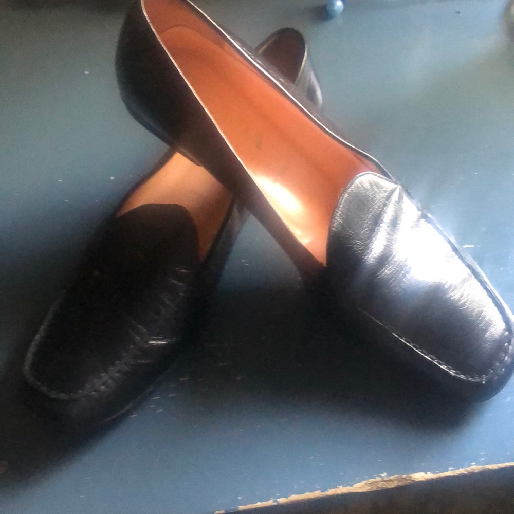 PRADA Loafers.. Classic Style